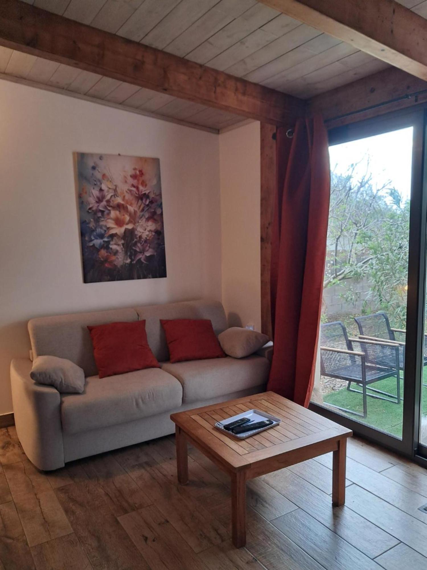 Mini Villa Giuseppina Bonifacio  Bagian luar foto